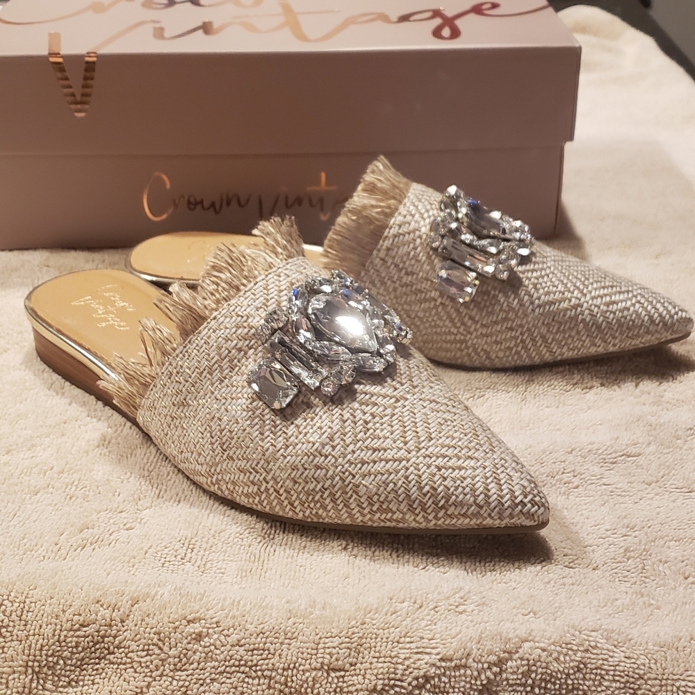 Crown Vintage Beige Mule  "New"
